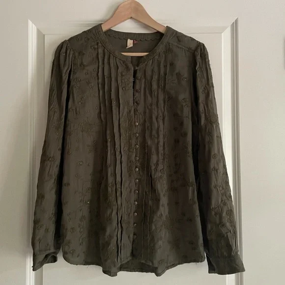 Pilcro Army Green Women’s Top with Pleated Front - Picture 1 of 7